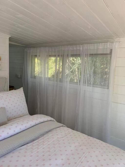 The Wandering Duck - Heritage Tiny House Strahan Esterno foto